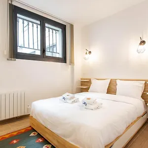 Amazing - 2br-6p - Bastille , Paris France